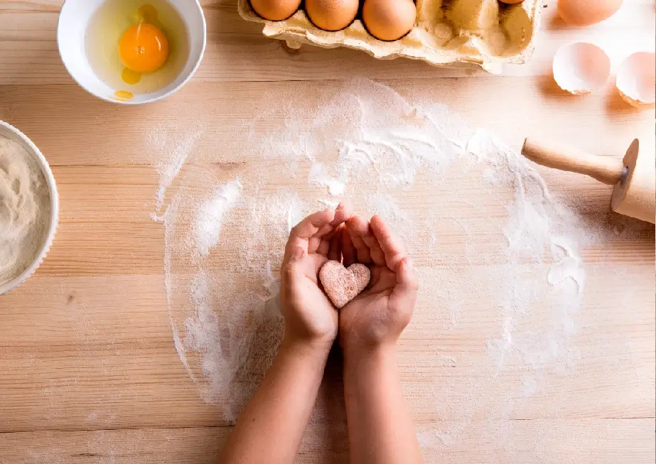 How to Enjoy Food More, baking eggs heart dough